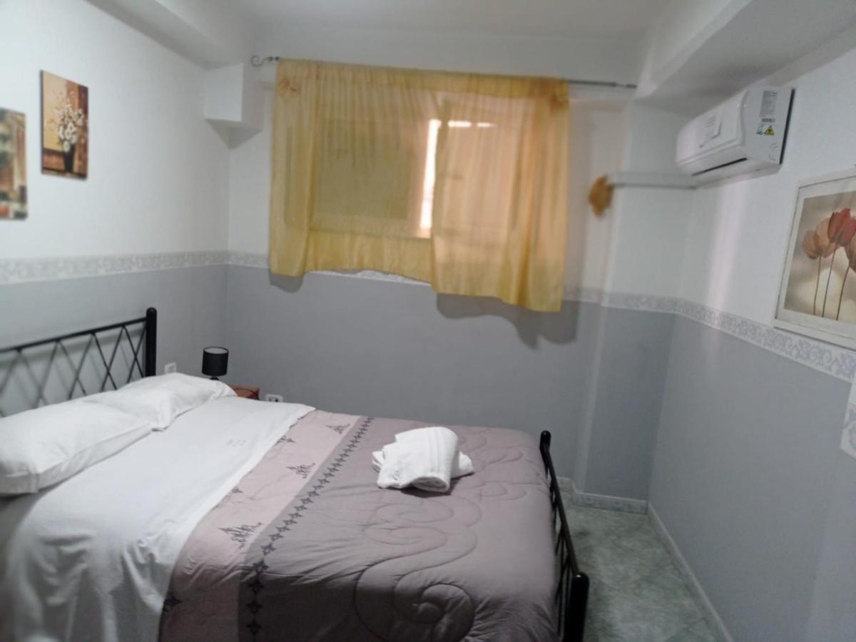 Hotel Del Conte Nápoles